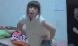 国外现场性爱直播xh